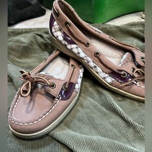 Sperrys size 6! New never worn